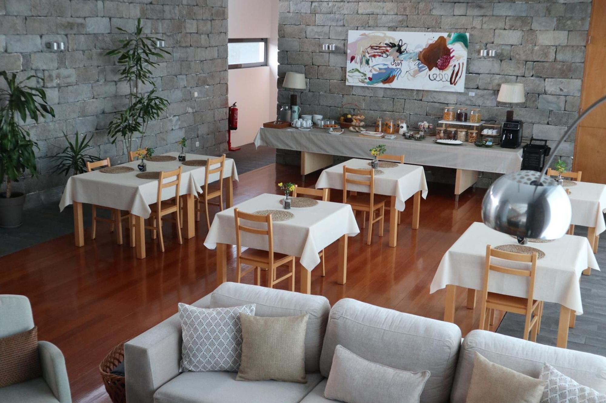 Sao Vicente Lodge - Panoramic Retreat Capelas Ngoại thất bức ảnh